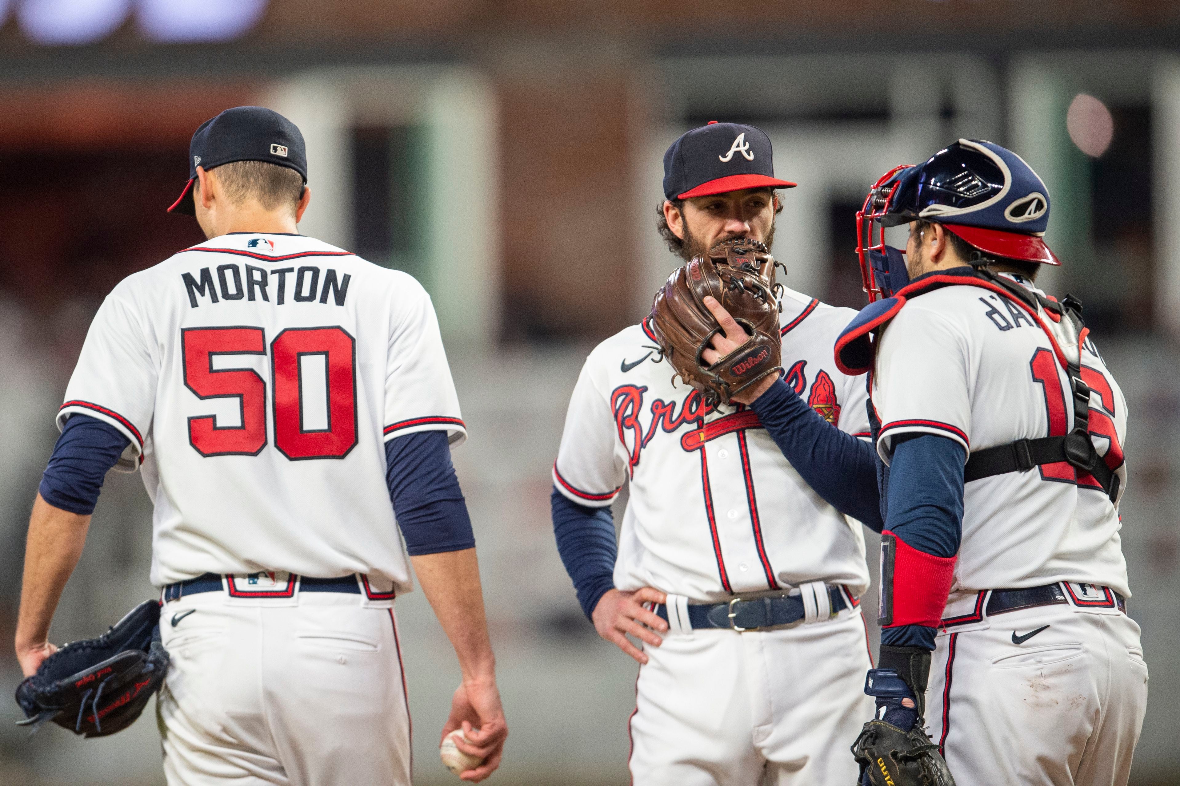 Raisel Iglesias of the Atlanta Braves walks to the clubhouse after News  Photo - Getty Images