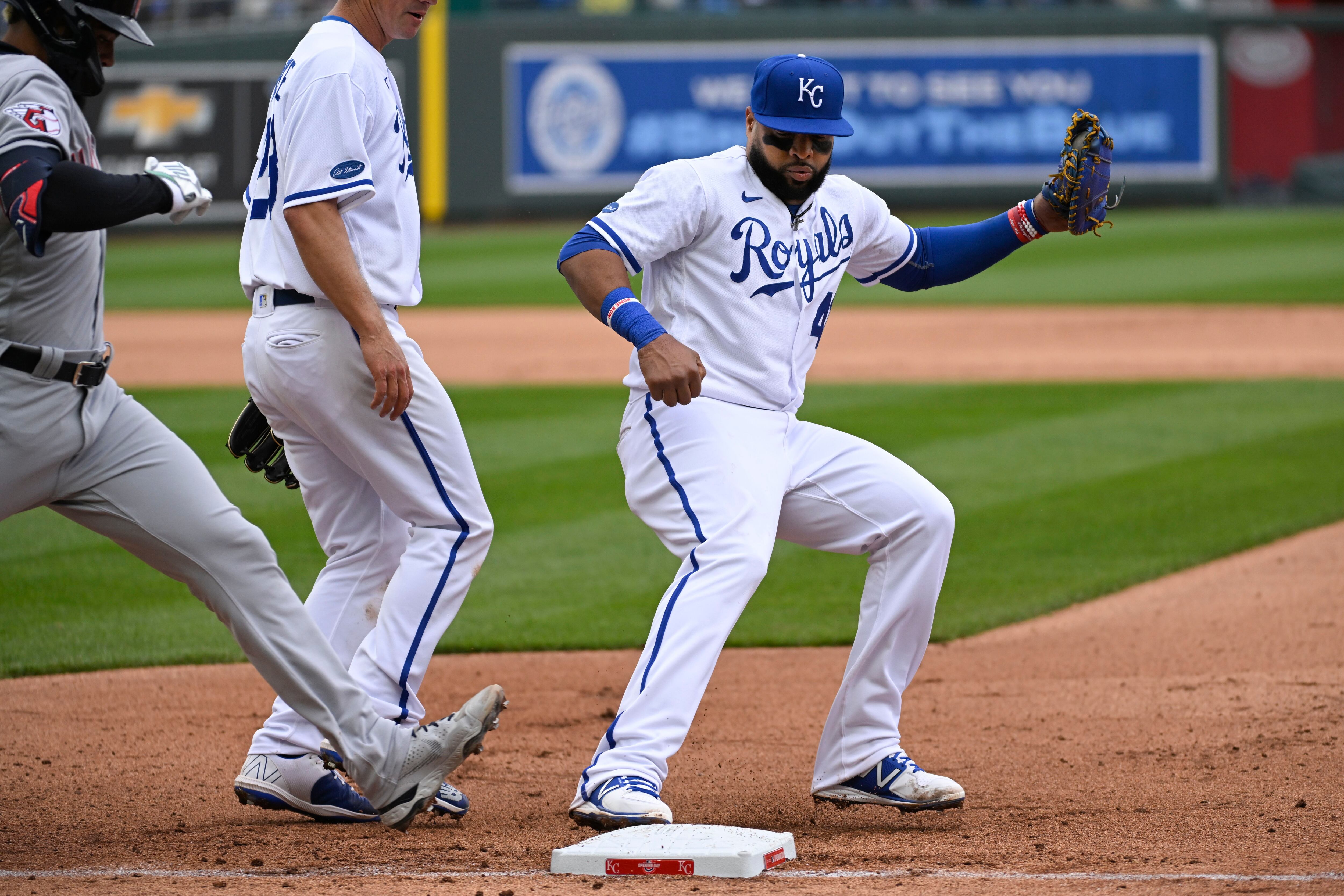 Witt a debut! Royals rookie stars in 3-1 win over Guardians – KGET 17